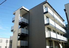 レオパレス道明町の外観