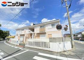 フレグランス春日の外観