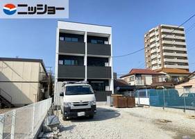 LE COCON三郷の外観