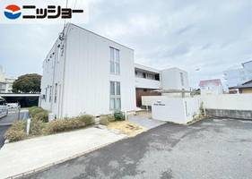 ロイヤルメゾンの外観