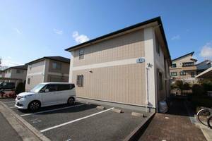 リビングタウン狭山池D棟の外観