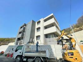 シャルマンヴィオラの外観