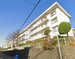 香里三井団地A76棟の外観