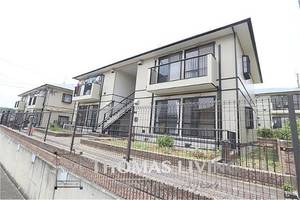 アザレア藤原C棟の外観