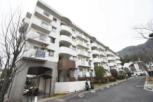 UR若山台第40160308の外観