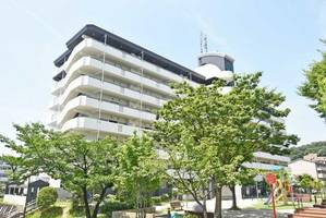 URアーバンラフレ虹ヶ丘南0060609の外観