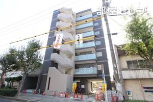 フェリオ新西602の外観