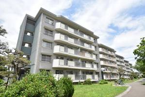 UR泉南尾崎0120401の外観