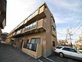 千里小川ハイツの外観