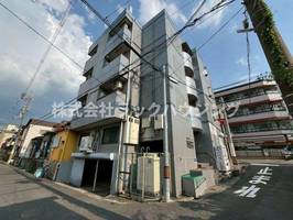 京阪プリンスマンションの外観