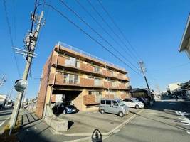 アピエス3の外観