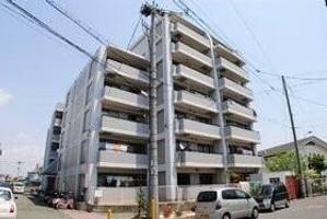 ジュネス堤の外観