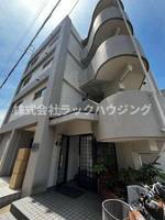マンション有紀の外観