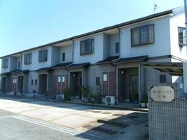 ガーデンハウスC棟1の外観