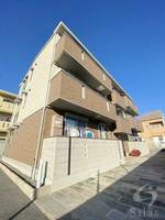 アルページュの外観