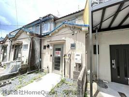 高鷲3丁目テラスの外観