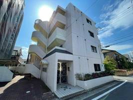 垂水ハウス一番館の外観