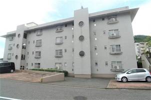 鳴水コーポラス302の外観