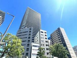 ザ・パークハウス神戸タワーの外観