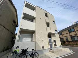 ハーモニーテラス三津屋南の外観