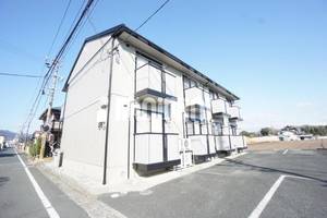 ウイングコート一宮の外観