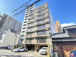 ノイエシュトラッセ山木田ビルの外観