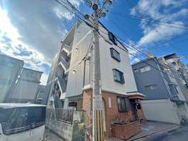 山野マンションの外観