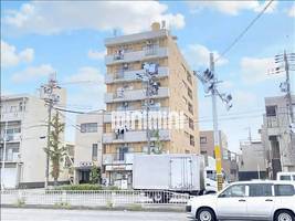 第3日鶴ビルの外観