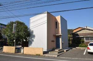 アコールHATAの外観