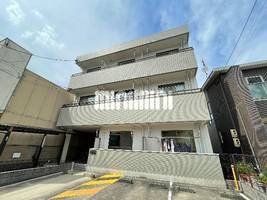河野第5マンションの外観