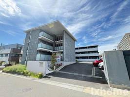 ラメゾンリュミエール彩都の外観