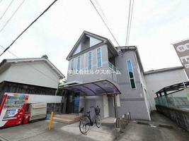 サンアーク山本の外観