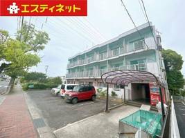 レイク東郷102の外観