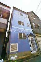 丸和ハイツの外観