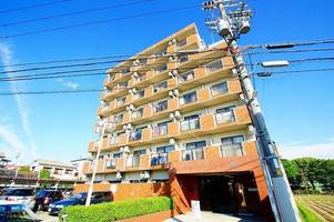 正雀グランドハイツ北の外観