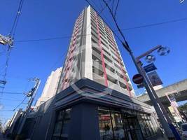 Varius長居公園の外観