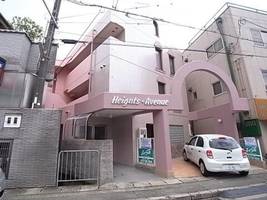 ハイツ・アベニューの外観