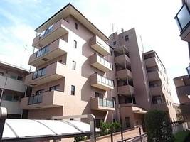 シャルマンコート302の外観