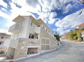 ラソフェリス雲雀丘104の外観