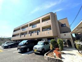 ローレル ハイツの外観