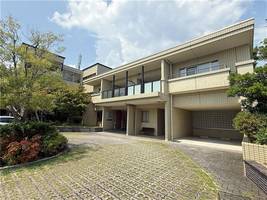 名次町ロジュマン204の外観