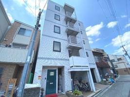 セントラル淀川の外観