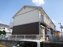白山ハイツ B棟の外観