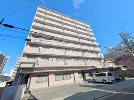 プログレンス栄の外観