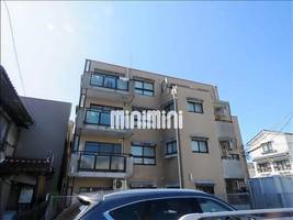 エンゼル本山の外観
