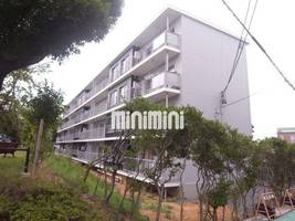 なるみグリーンコーポ6号棟の外観