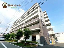 エスリード大阪クレストコートの外観