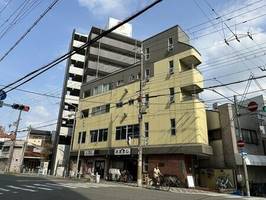 オプス塚本の外観