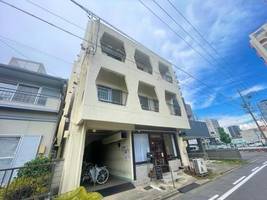 クレアパレスの外観