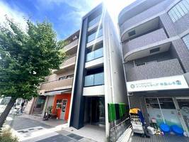 EUNICA甲南山手の外観